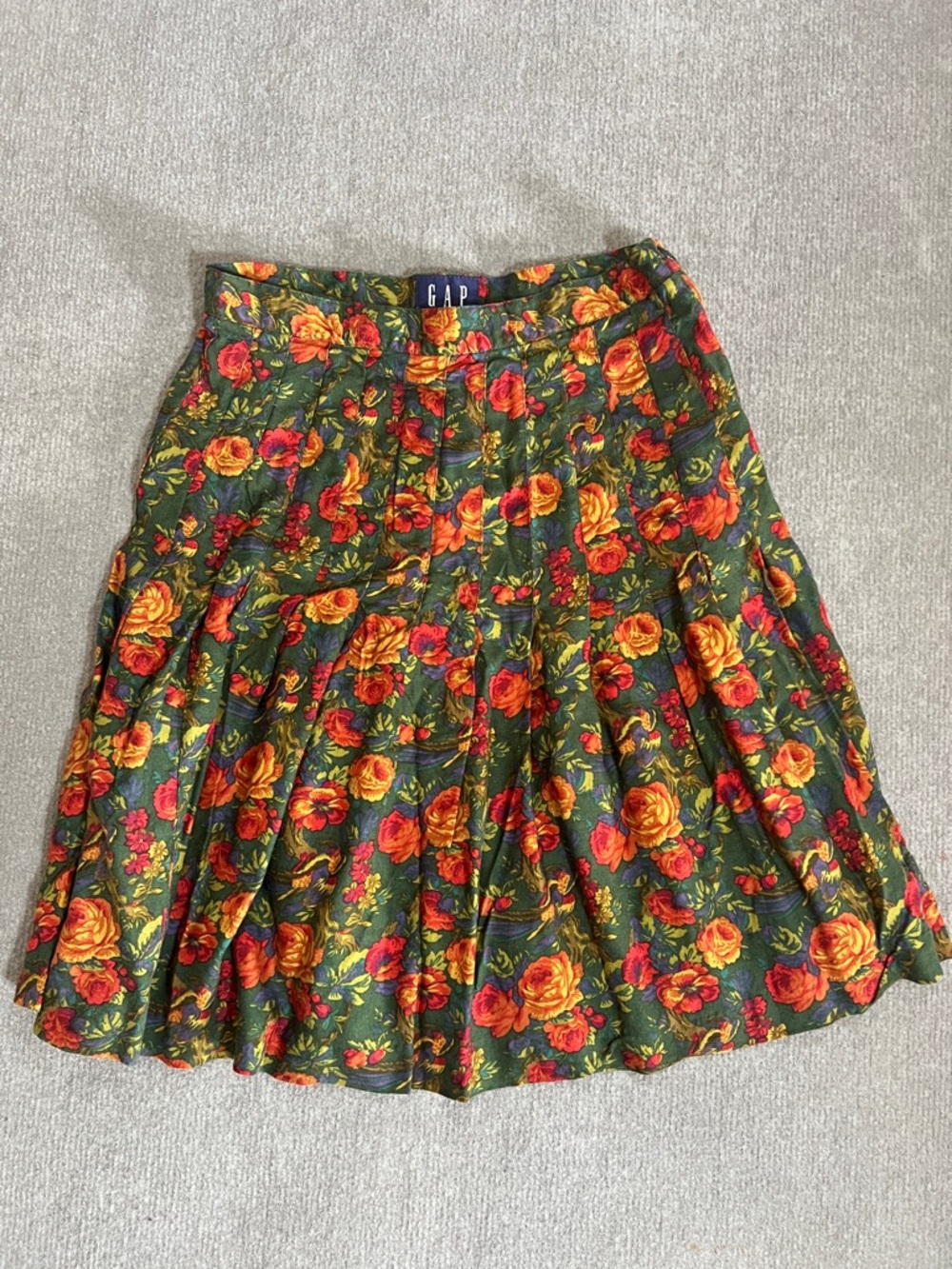 90s GAP 9/10 Pleated Button High Waist Boho Cottagecore Dark Earth Floral Skirt
